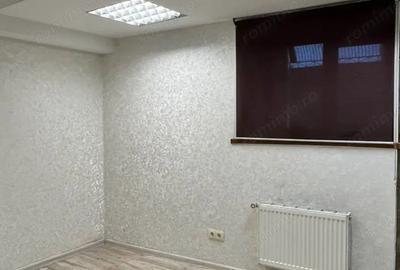Spațiu comercial, de 40 mp, în Titan