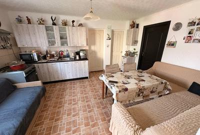 Casă cu 4 camere cu Teren 800 Mp în Pecica