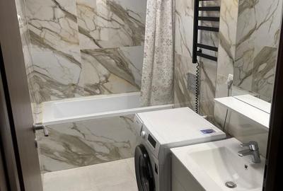 Apartament cu 3 camere semidecomandat în Mihai Bravu
