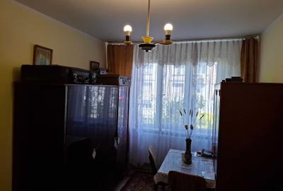 Apartament cu 2 camere decomandat în Micro 19 - 5