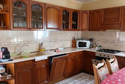 Casă cu 4 camere în Central - 6