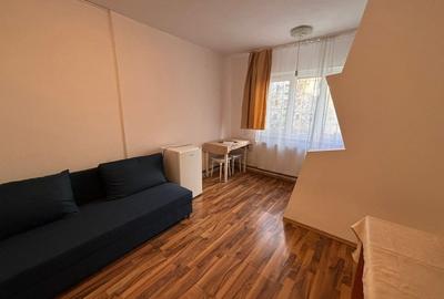 Garsoniera 22mp, etaj 1-zona Tractorul - 4