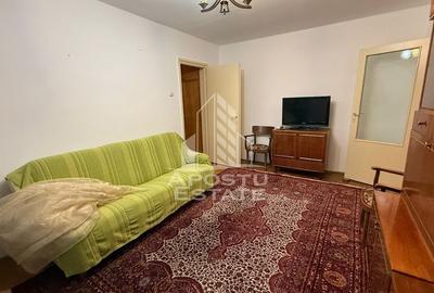 Apartament 3 camere, decomandat, zona Complex Studentesc - 1