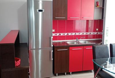 Apartament cu 3 camere decomandat în Giacăș - 5
