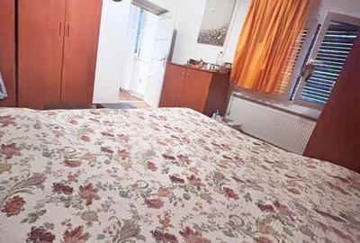 ? Apartament 3 camere de închiriat - casă la curte, Lacul Tei - 9