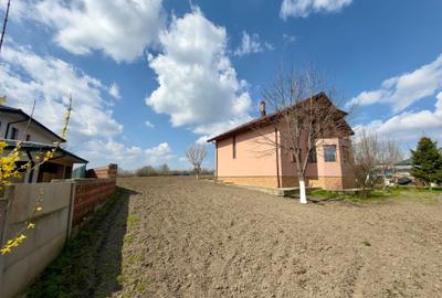 Casă cu 4 camere în Holboca - 5