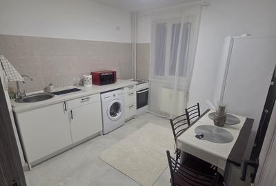 Apartament cu 2 camere decomandat în 1 Decembrie 1918