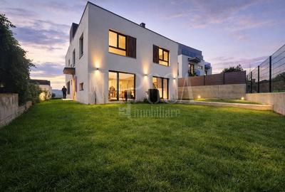 Duplex cu 4 camere cu Canalizare în Iris