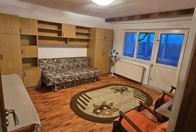 Apartament 2 camere decomandat - 2