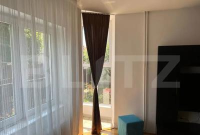 Casă cu 8 camere cu Teren 688 Mp în Libertății - 3