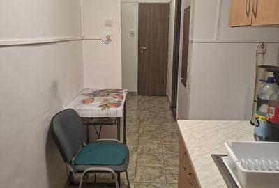 Apartament cu 3 camere semidecomandat în Dâmbu Pietros - 2