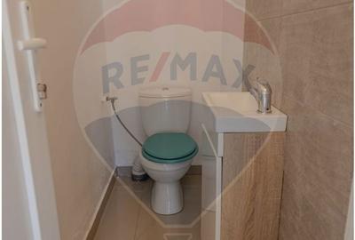 Casă cu 3 camere cu Teren 160 Mp în Central - 7
