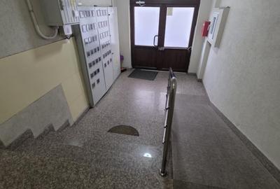 Apartament cu 2 camere decomandat în Metalurgiei - 13