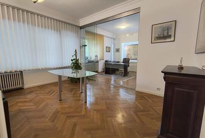 Apartament cu 3 camere semidecomandat, mobilat în Dacia - 1