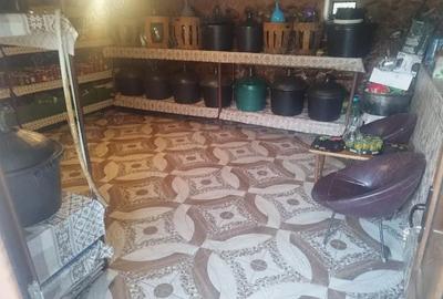 Casă cu 3 camere cu Teren 2500 Mp în Central - 6