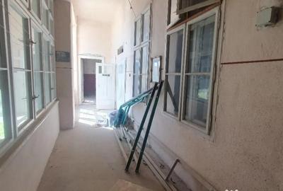 Apartament cu 5 camere semidecomandat în Central - 11