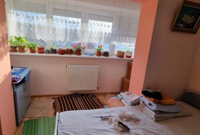 Apartament cu 4 camere decomandat în Central - 2