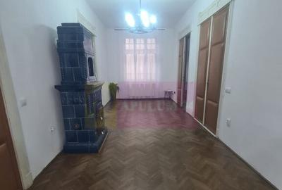 Casa de inchiriat in Campina, zona Centrala - 3