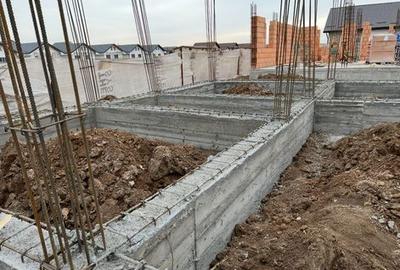 Casă cu 3 camere decomandat cu Teren 325 Mp în Central - 3