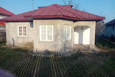 Casă cu Teren 922 Mp în Plosca - 8