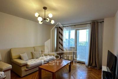 Apartament cu 3 camere decomandat în Dacia