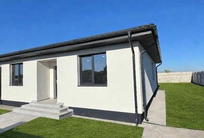 Casă cu 4 camere cu Teren 508 Mp în Central