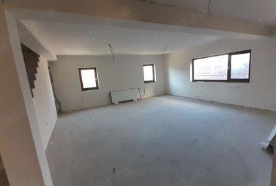 Proprietar, vand casa tip duplex, zona excelenta - 4