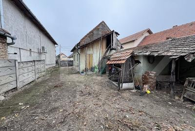 Oportunitate investitie: casa veche + teren 1.096 mp in Barabant, langa Carolina - 7