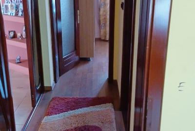 Casă cu 5 camere cu Teren 1600 Mp în Nădab - 7