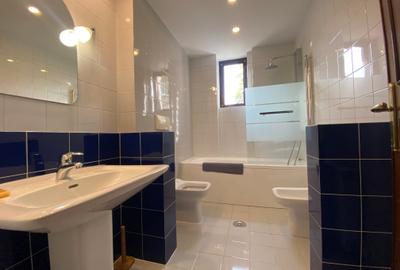 Elegant 3-Bedroom Apartment in Boutique Building – Aviatorilor Area Elegant 3-Bedroom Apartment in Boutique Building – Aviatorilor Area - 11