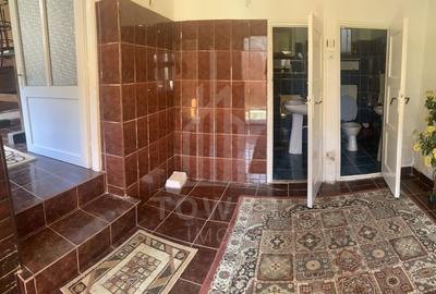 Casă în centrul Cisnădioarei cu 243mp de locuit și teren de 936mp - 27