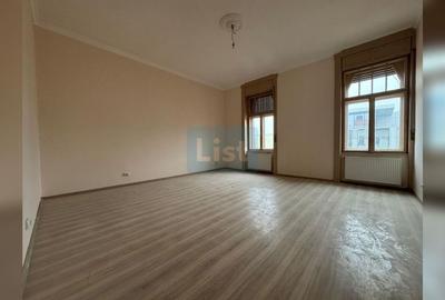 Apartament cu 3 camere semidecomandat în Central - 2