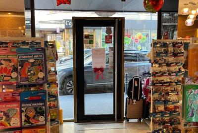 Spațiu comercial, de 77 mp, în P-ța Romană - 4