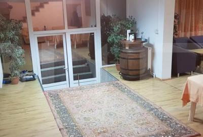 Casă cu 1 camere cu Teren 840 Mp în Central - 2