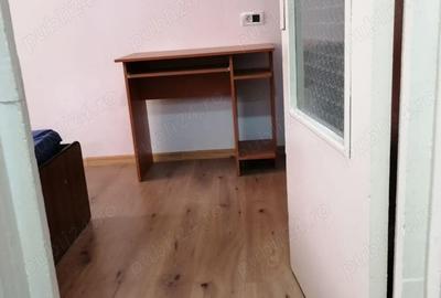 Garsonieră decomandată în Central - 4