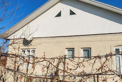 Casă cu 2 camere cu Teren 810 Mp în Leorda - 8