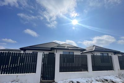 Casă individuală cu 3 camere cu Teren 280 Mp în Berceni - 2