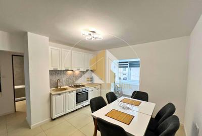 Apartament cu 2 camere decomandat, mobilat în Central