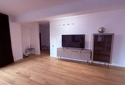 Apartament cu 3 camere decomandat, mobilat în Nordului - 9