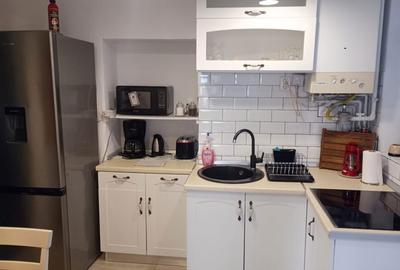 Apartament cu 3 camere decomandat în Central - 5