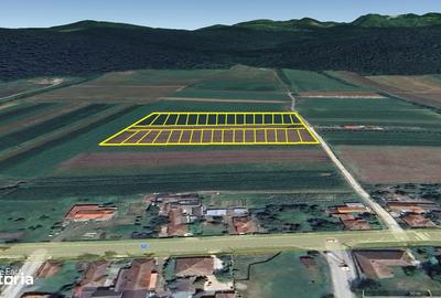 Teren de 400 mp, în Șoimuș - 1