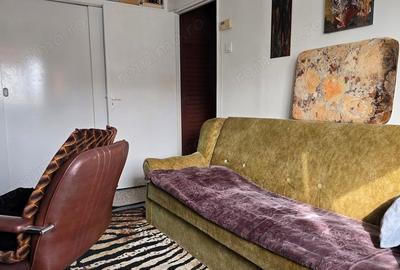 Apartament cu 4 camere decomandat în Progresul - 5