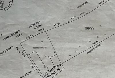Teren de 2000 mp, în Traian - 5