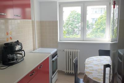 Apartament cu 3 camere semidecomandat, mobilat în Banu Manta - 10