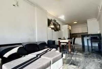 Apartament cu 3 camere semidecomandat în Central - 6