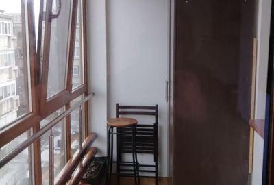 Apartament cu 2 camere, mobilat în Vitan