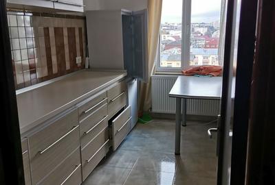 Apartament cu 3 camere în George Enescu - 12