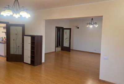 Polona, b dul Dacia - 21