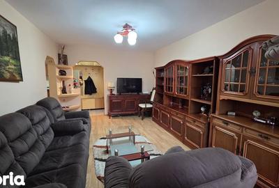 Apartament cu 3 camere decomandat în Central - 9