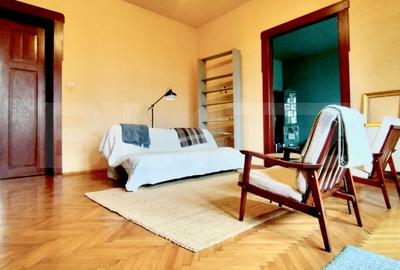 Cladire istorica, 130 mp, 4 camere-balcon si view spectaculos- Piata Romanilor - 2